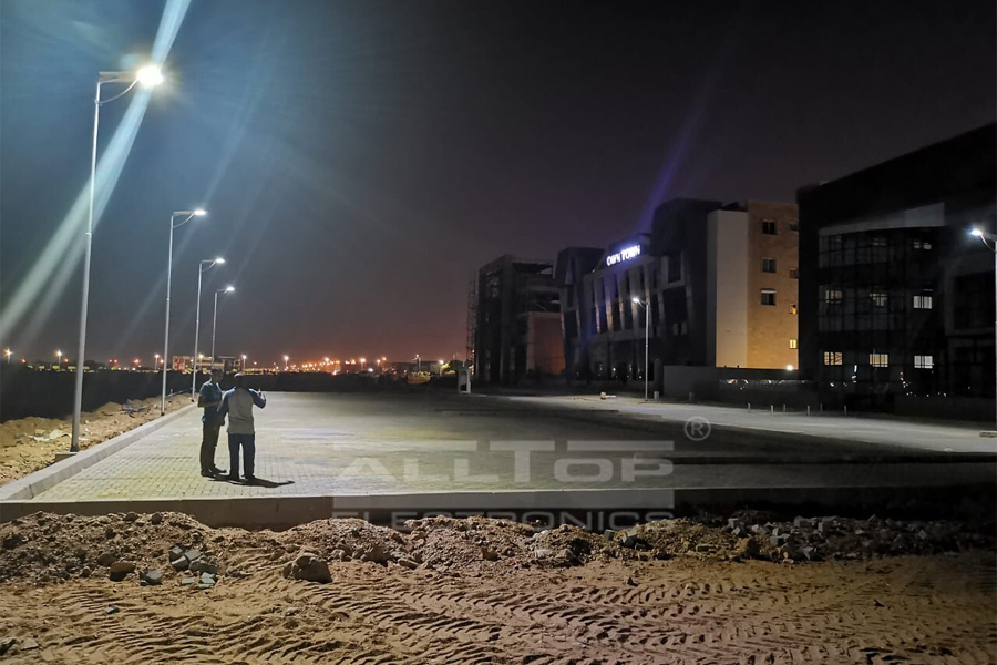 solar-street-light-cases-(1)